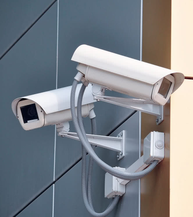 Kamery są bardzo przydatnym uzupełnieniem instalacji alarmowej.